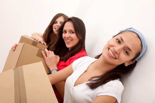 Preparation checklist for a home move in Brent Cross