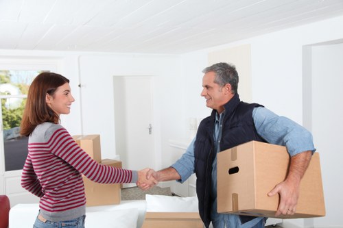 Careful household packing and unpacking in Brentcross for a smooth move